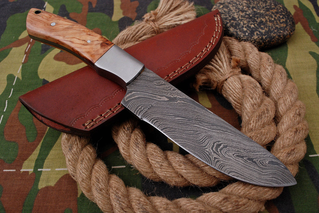 AW-001 Handcrafted Damascus Steel Fixed Blade Knife with Olive Wood Handle & Leather Sheath