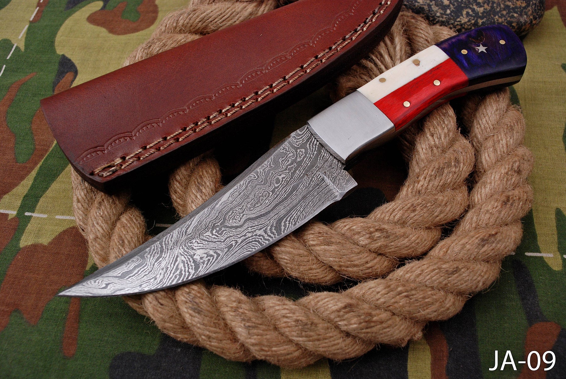 AW-009 "Lone Star" Handmade Damascus Steel Hunting Knife with Texas Flag Handle & Leather Sheath