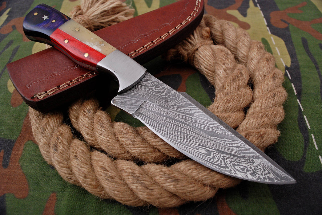AW-048 Handmade Damascus Steel Hunting Knife – Patriot Edition Patriotic Bone & Wood Handle
