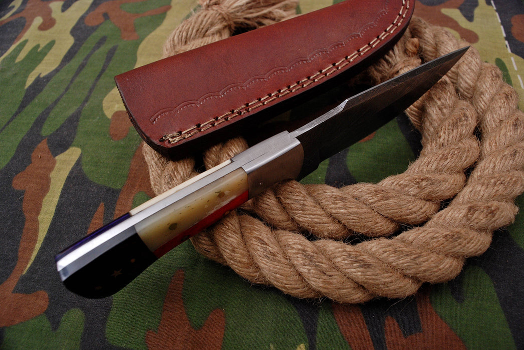 AW-048 Handmade Damascus Steel Hunting Knife – Patriot Edition Patriotic Bone & Wood Handle