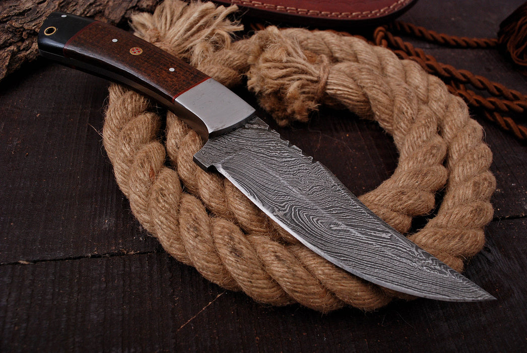 AW-76 Damascus Steel Skinner Knife with Wood Handle & Leather Sheath