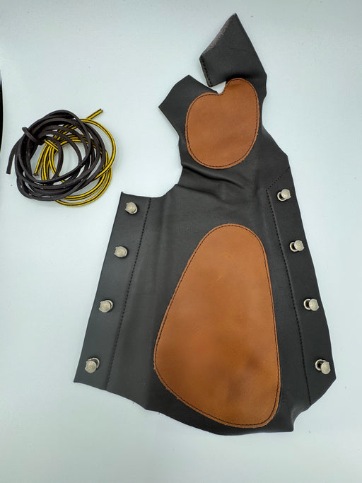 Armguard (AAG-019) TRADITIONAL ARMGUARD